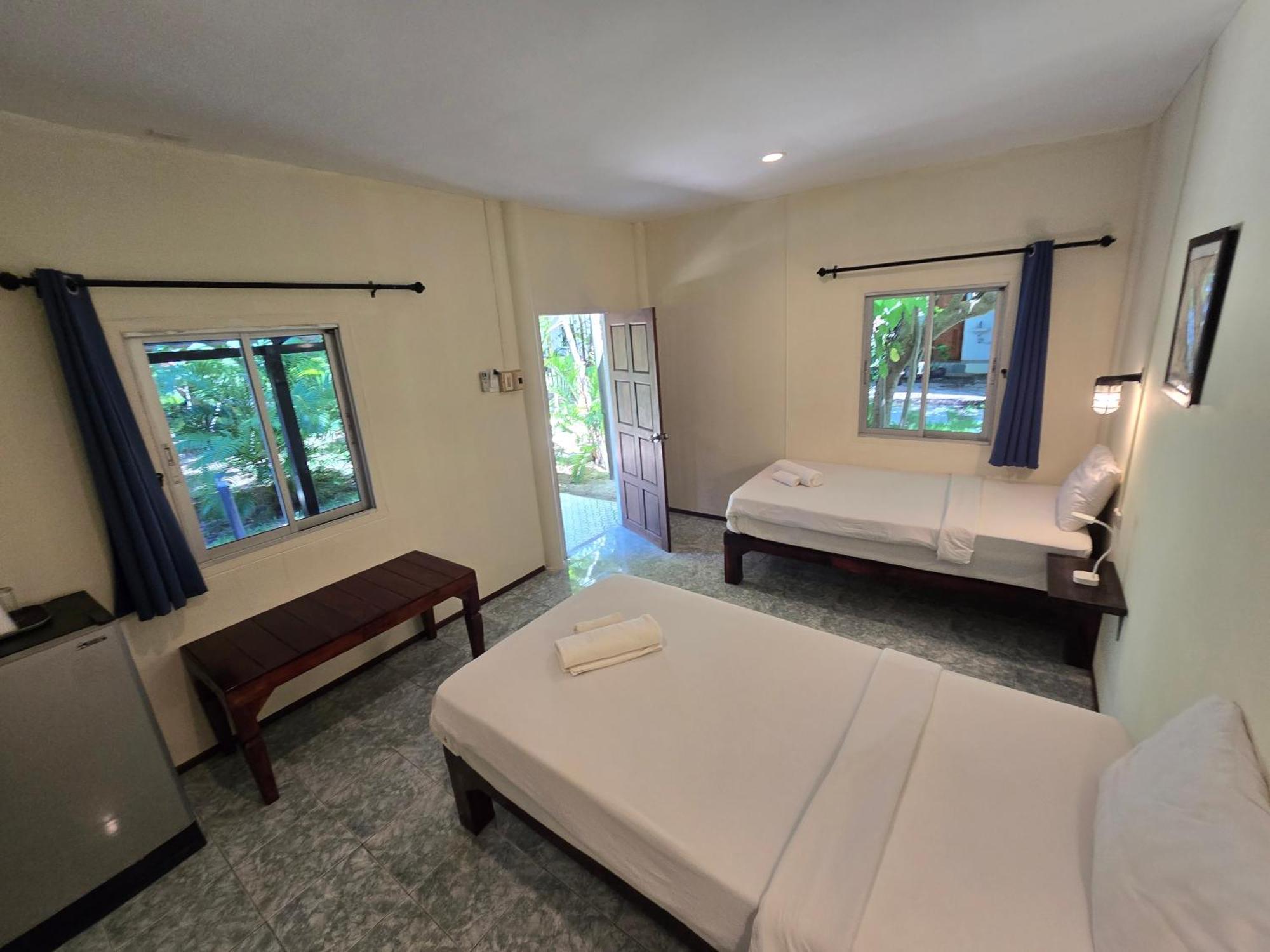The Blue Gecko Hotel Ko Lanta Eksteriør billede